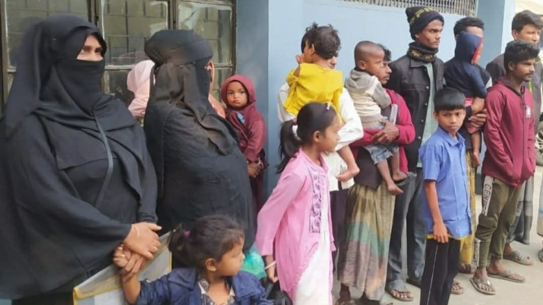 চট্টগ্রাম  লোহাগাড়ায় যৌথ অভিযানে ৪৫ জন অবৈধ রোহিঙ্গা আটক...