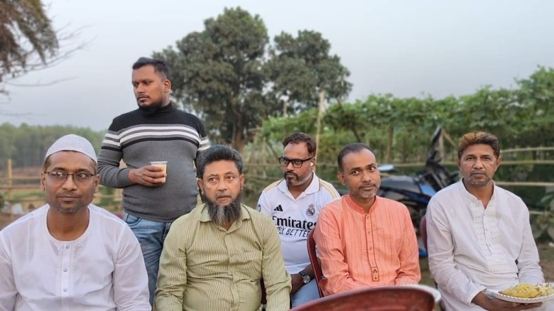 গাজীপুরের শ্রীপুরে এক অজ্ঞাত কিশোরকে হত্যার পর তার মরদেহে আগ