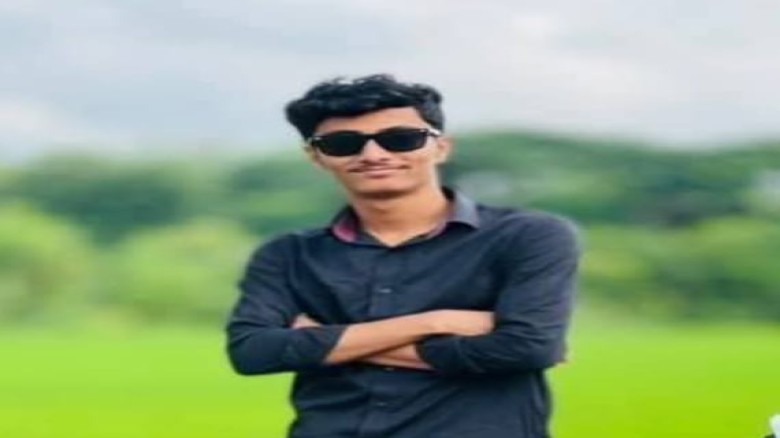 গৌরীপুর রোডে সড়ক দুর্ঘটনায় প্রাণ গেল কচুয়ার মাঝিগাছা গ্রামের যুবক রাফি পাটোয়ারীর...