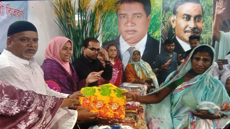 নাসিরনগরে দুঃস্থ ও অসহায়দের মাঝে প্রধানমন্ত্রীর ত্রান সামগ্র