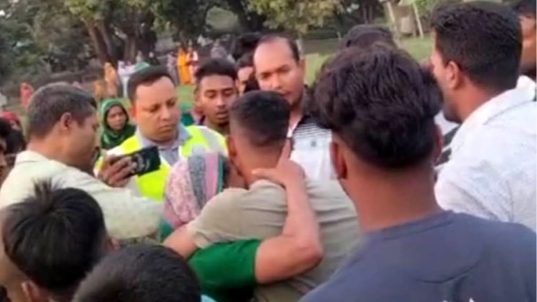 রাজশাহীতে সংঘবদ্ধ জনতার তৎপরতায় আসামি ছিনতাই