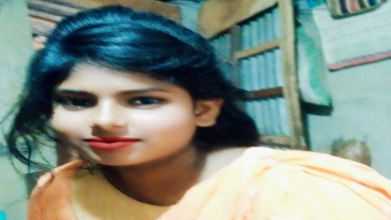 নওগাঁর মহাদেবপুরে যৌতুকের দাবিতে গৃহবধূকে পিটিয়ে হত্যার অভিয